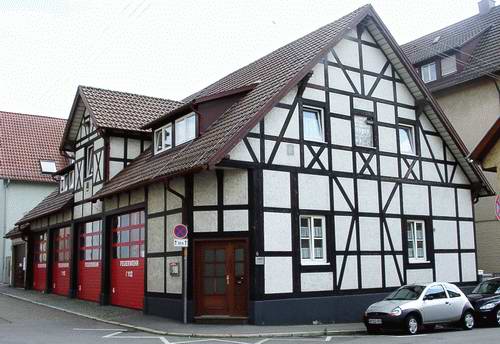 Feuerwehrgertehaus