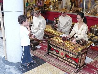 Gamelan-Musikgruppe Kridha Budaya Sari aus Stuttgart