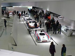 PORSCHE
