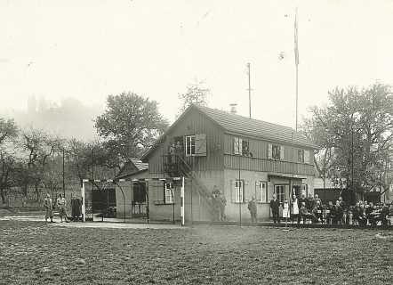 1928